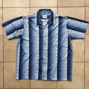 Vtg Sovereign Shirt Mens XL Blue Striped Geometric Mod Disco Poly Retro USA 70s